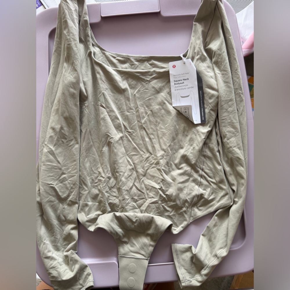 Lululemon wundermost bodysuit